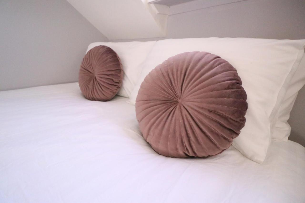 Apartment Amaya Four - Sleeps 5 - 1 Bed - Newly Renovated- Close To Town Centre -grantham Grantham