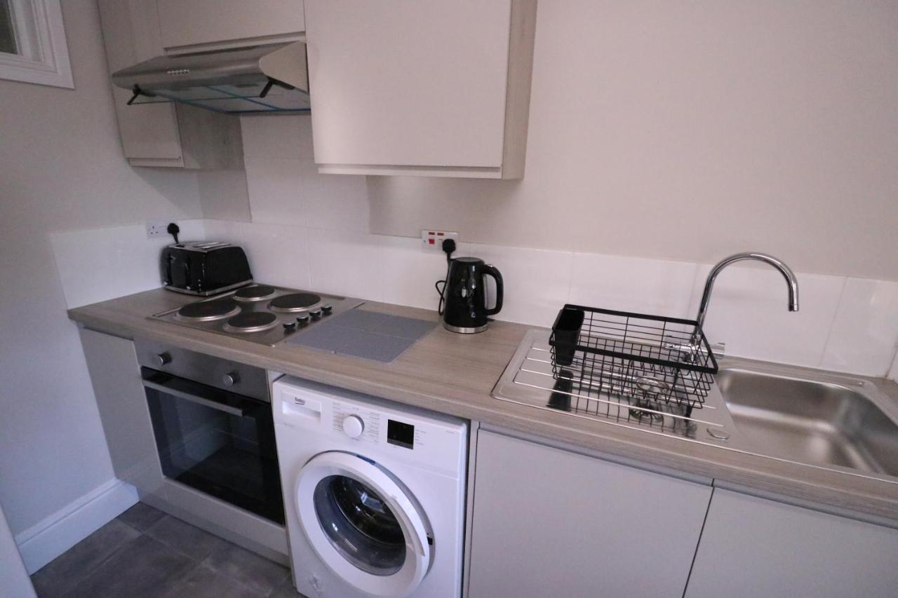 Amaya Four - Sleeps 5 - 1 Bed - Newly Renovated- Close To Town Centre -grantham Apartment *